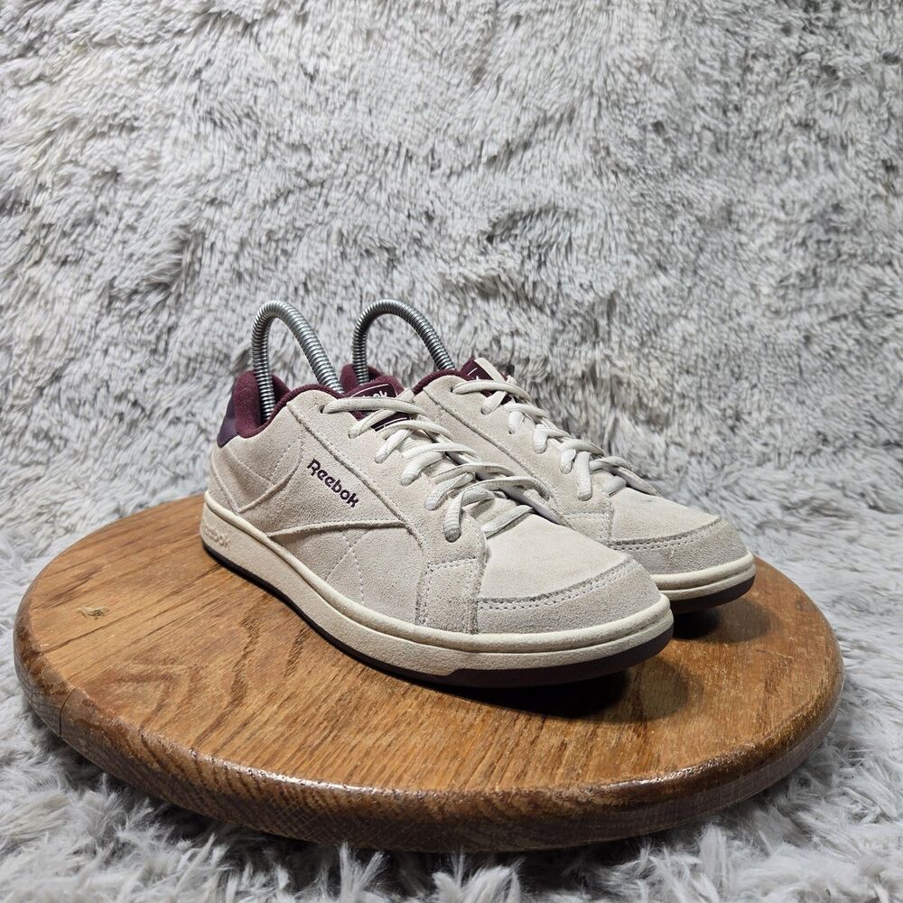 Reebok Classic Casual Sneakers Womens Size 6.5 White Red Suede Leather Low Top